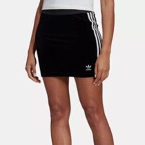 Adidas Black Adicolor Velour Skirt size large